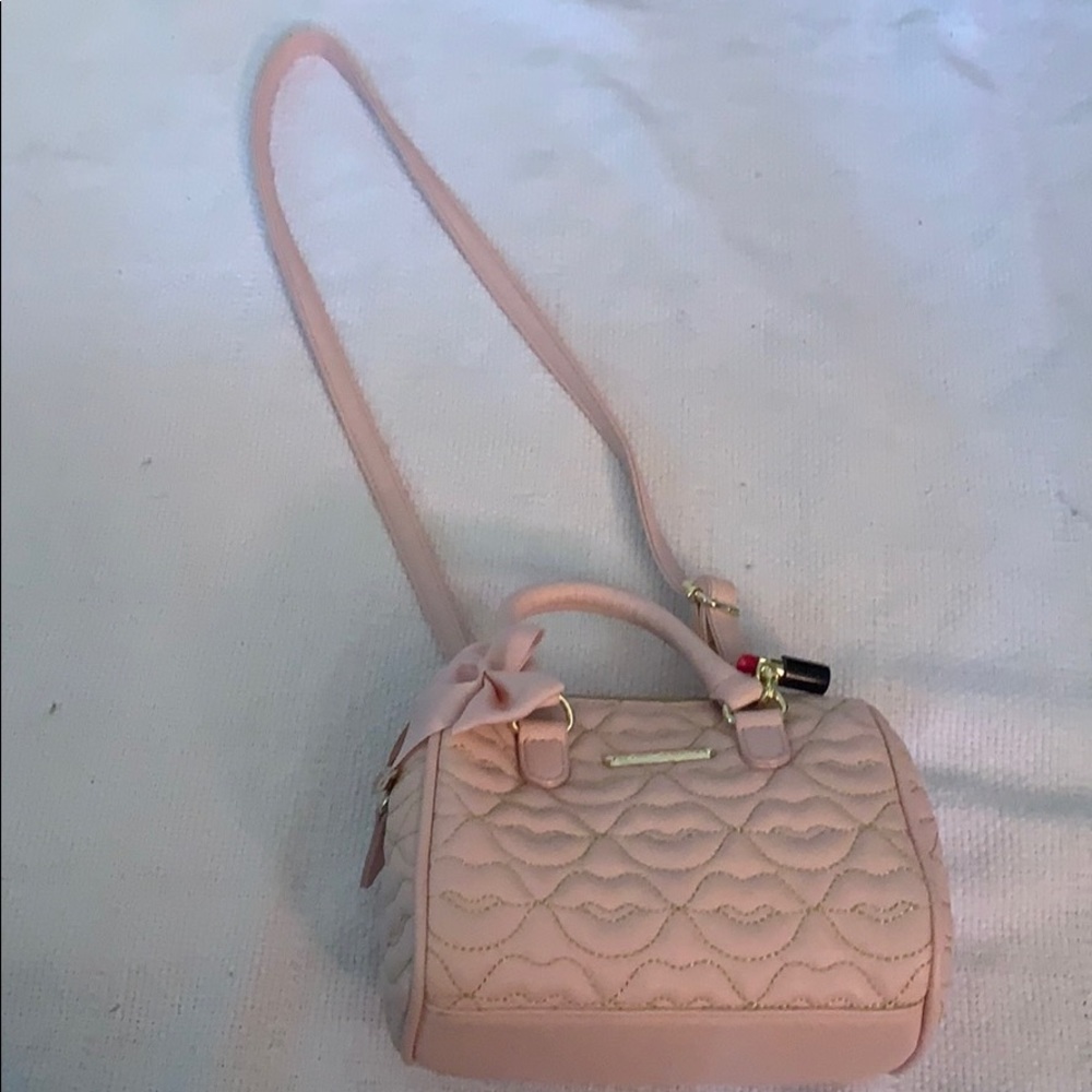 Betsey Johnson pink and gold crossbody purse